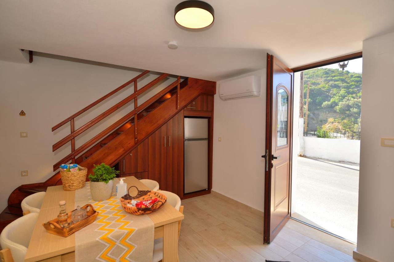 Plokamianá Plokamos Houseヴィラ エクステリア 写真